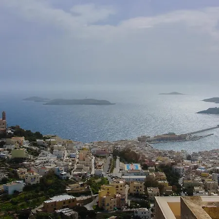 Апартаменты Mother's House In Syros Aegean Sea