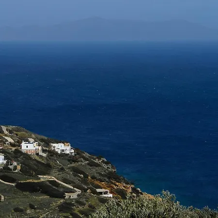 Апартаменты Mother's House In Syros Aegean Sea