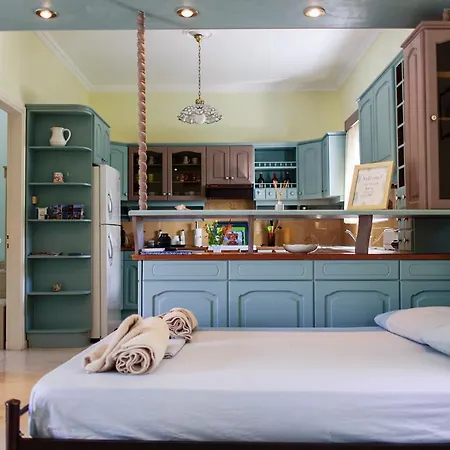 Mother's House In Syros Aegean Sea Apartamento