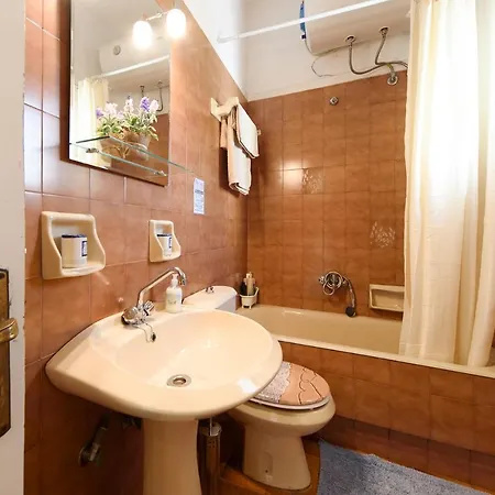 Mother's House In Syros Aegean Sea